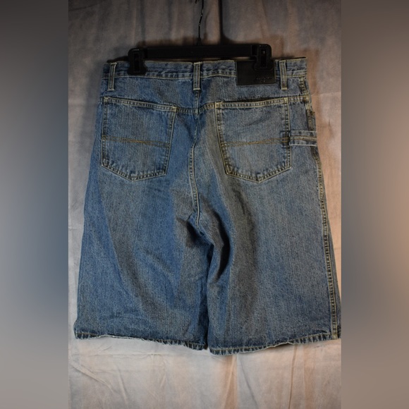VINTAGE Sean John Shorts Mens 32 Blue Jean Denim Baggy Dark Wash Y2K - Picture 2 of 5